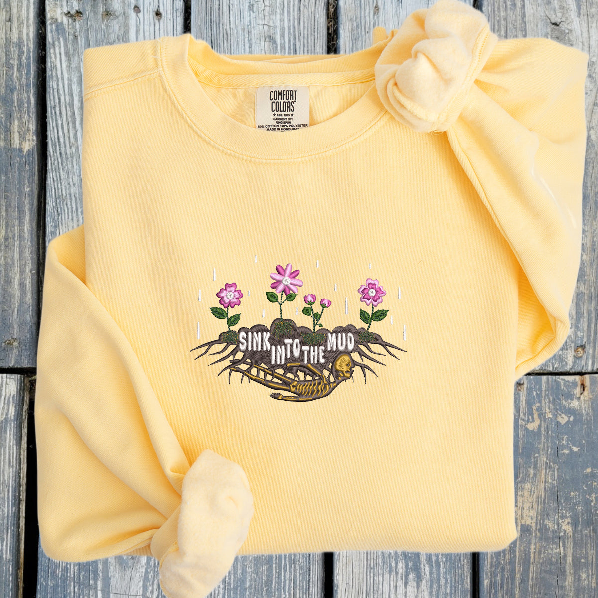 Sink In To The Mud - Comfort Colors ® Ring Spun Crewneck Sweatshirt