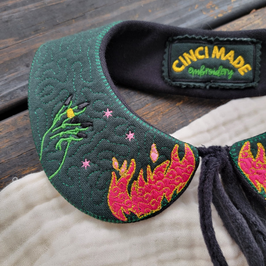 Green Fire Spell - Detached Peter Pan Collar