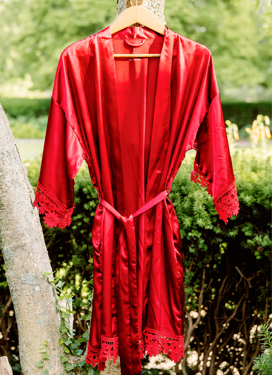 Short Lace Trimmed Satin Robe